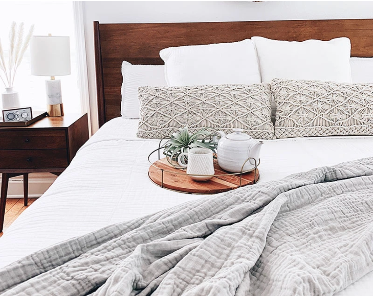 
          
            How This FB Ads Strategy Averaged Over 4.5 ROAS For This NEW Ecommerce Biz!
          
        